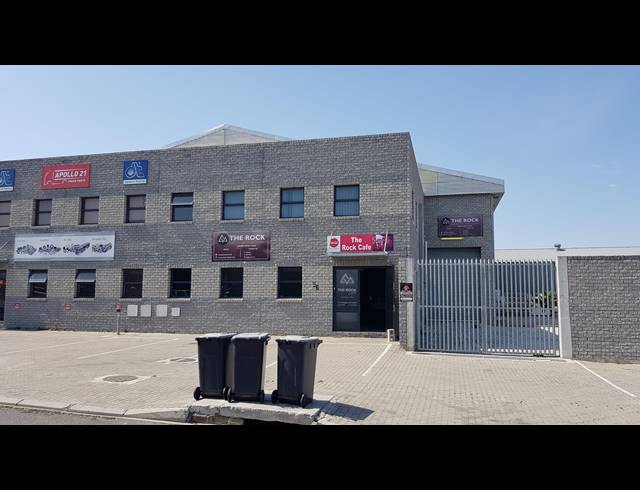 500M² FACTORY TO LET IN SAXENBURG PARK 1